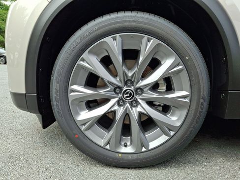 New 2026 MAZDA CX-90 3.3 Turbo w/ Preferred Package AWD/4WD image 4