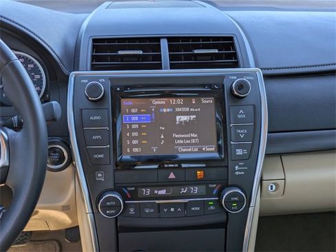 Used 2017 Toyota Camry XLE image 17