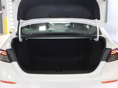 Used 2023 Honda Accord Sport image 42