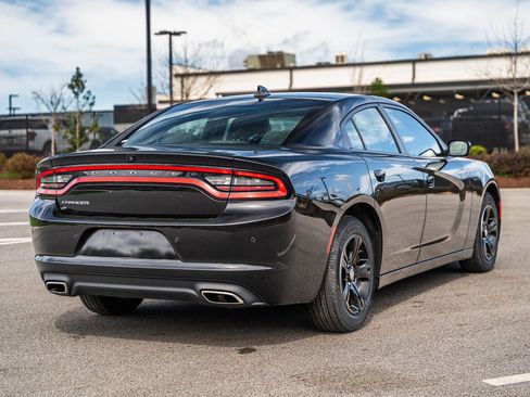 Used 2023 Dodge Charger SXT image 7