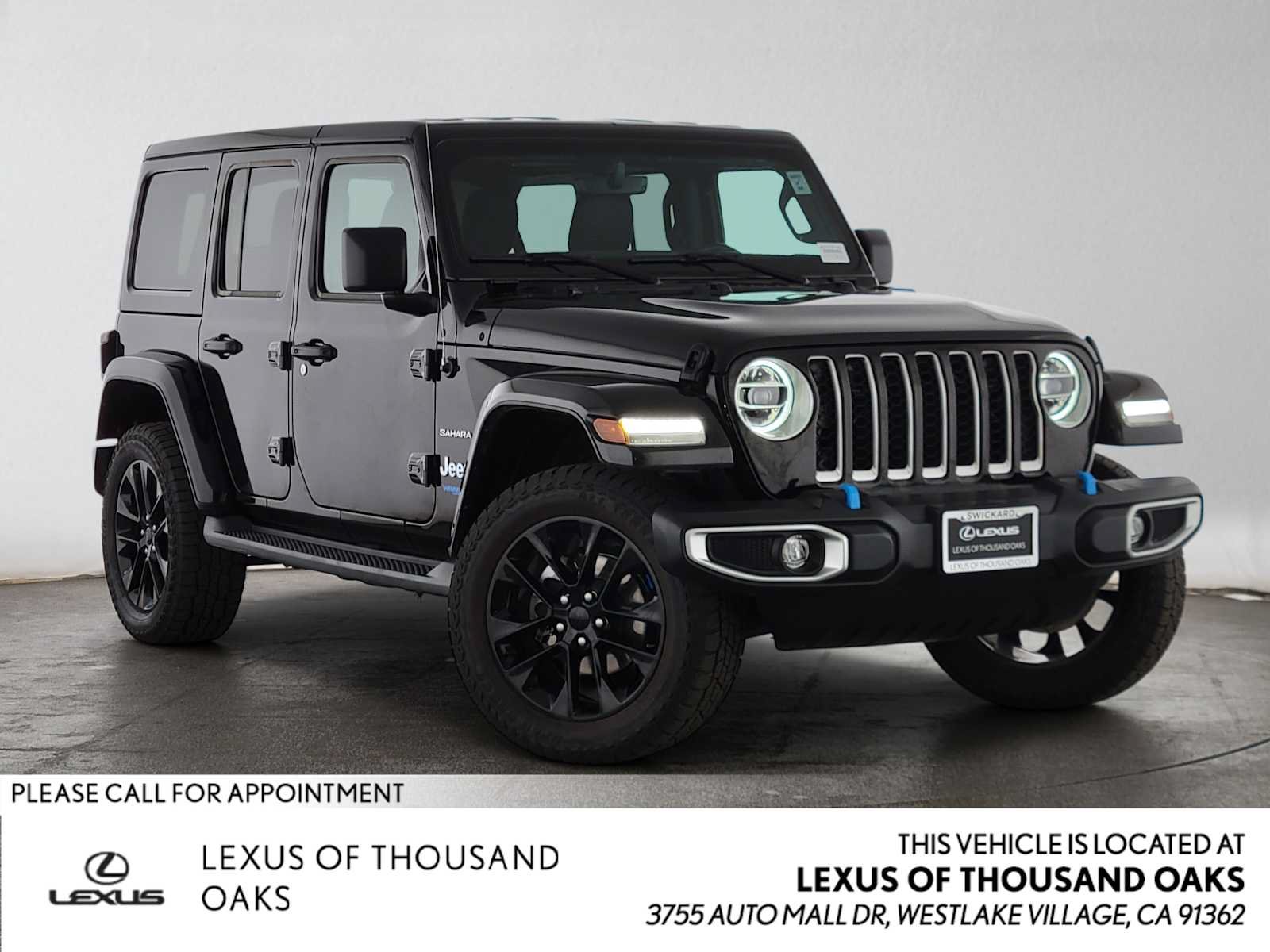 Used 2022 Jeep Wrangler Unlimited Sahara AWD/4WD image 1