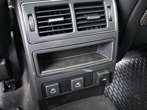 Used 2026 Jaguar F-PACE R-Dynamic S image 26