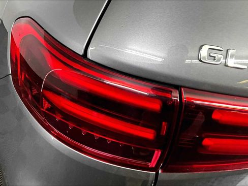 New 2026 Mercedes-Benz GLB 250 4MATIC image 6