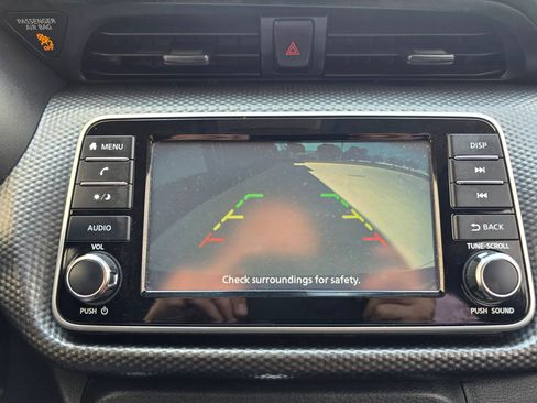 Used 2020 Nissan Kicks S FWD image 29