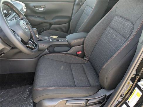 Used 2027 Honda HR-V Sport image 15