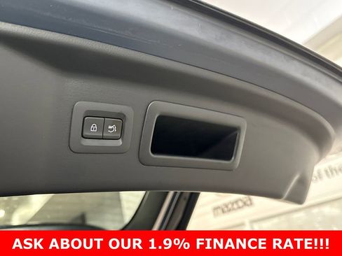 Certified 2025 MAZDA CX-70 3.3 Turbo w/ Preferred Package image 13