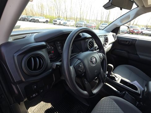 Used 2023 Toyota Tacoma SR image 16