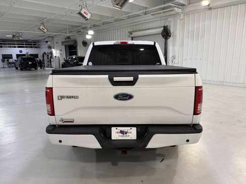 Used 2016 Ford F150 XLT w/ Equipment Group 302A Luxury image 4