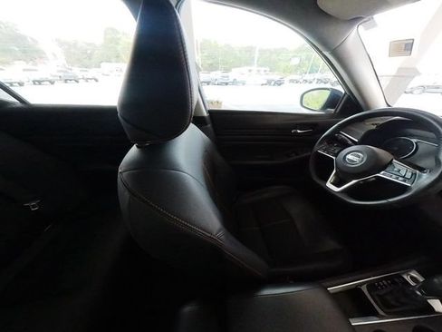 Used 2020 Nissan Altima 2.5 SR FWD image 34