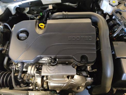 Used 2024 Chevrolet Malibu LT image 30