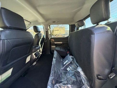 New 2026 Ford F250 Lariat w/ Black Appearance Package image 14