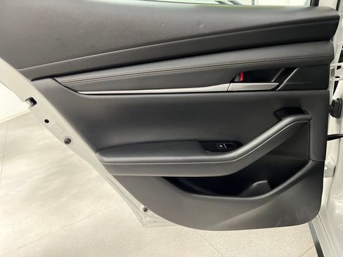 Used 2025 MAZDA MAZDA3 s Sport FWD image 19