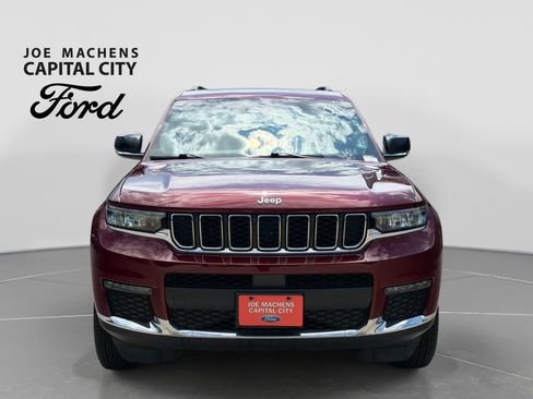Used 2025 Jeep Grand Cherokee L Limited AWD/4WD image 10