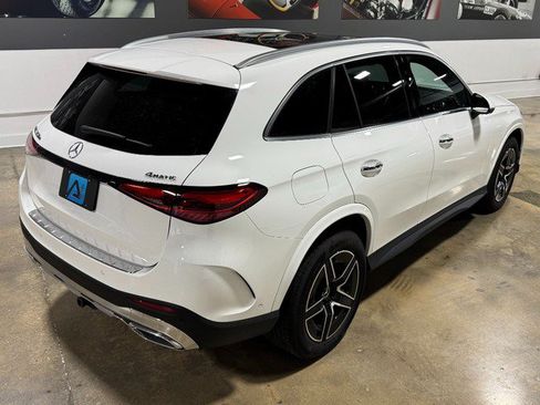 Used 2026 Mercedes-Benz GLC 350e 4MATIC image 3