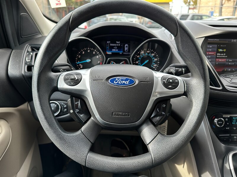Used 2014 Ford Escape SE w/ Equipment Group 201A AWD/4WD image 21