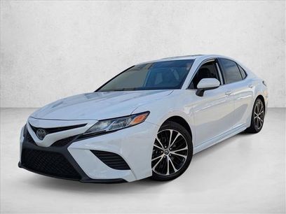 Used 2019 Toyota Camry SE