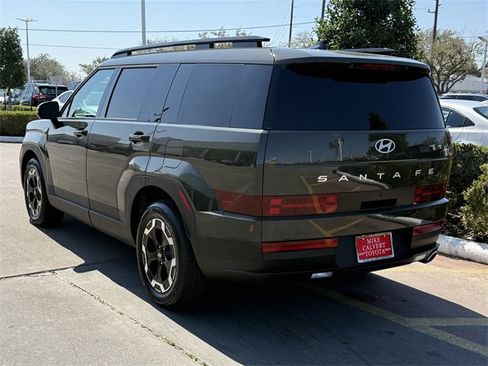 Used 2025 Hyundai Santa Fe SEL image 4