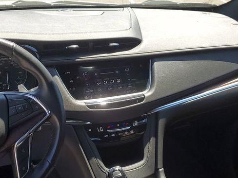 Used 2022 Cadillac XT5 Sportv w/ Technology Package AWD/4WD image 27