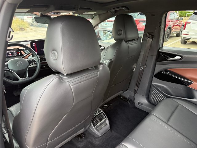 Used 2021 Volkswagen ID.4 Pro S RWD image 24