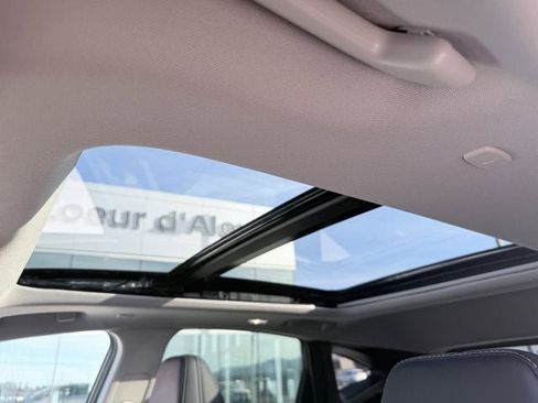 Certified 2025 Nissan Murano SL image 19