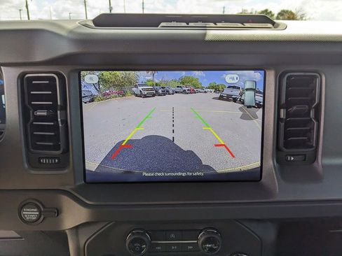 New 2026 Ford Bronco Big Bend w/ Black Diamond Package AWD/4WD image 21