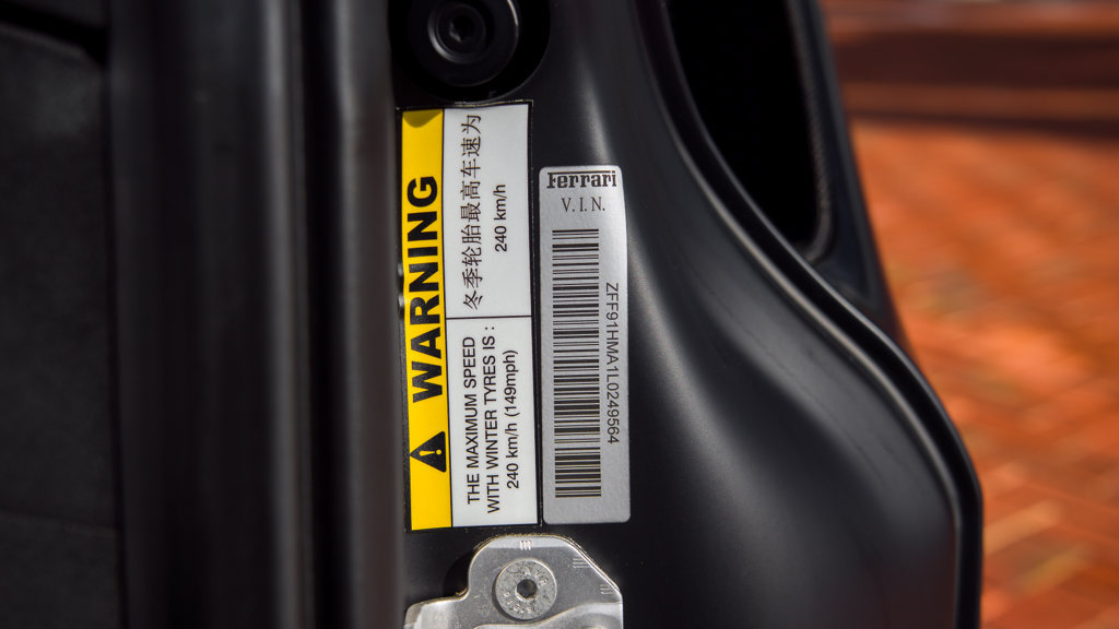 Used 2020 Ferrari 488 Pista Spider RWD image 43