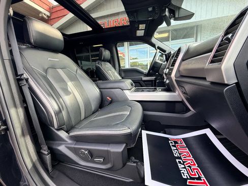 Used 2019 Ford F250 Platinum w/ Platinum Ultimate Package image 45