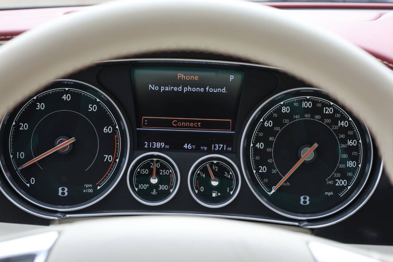 Used 2018 Bentley Flying Spur S W12 AWD/4WD image 19