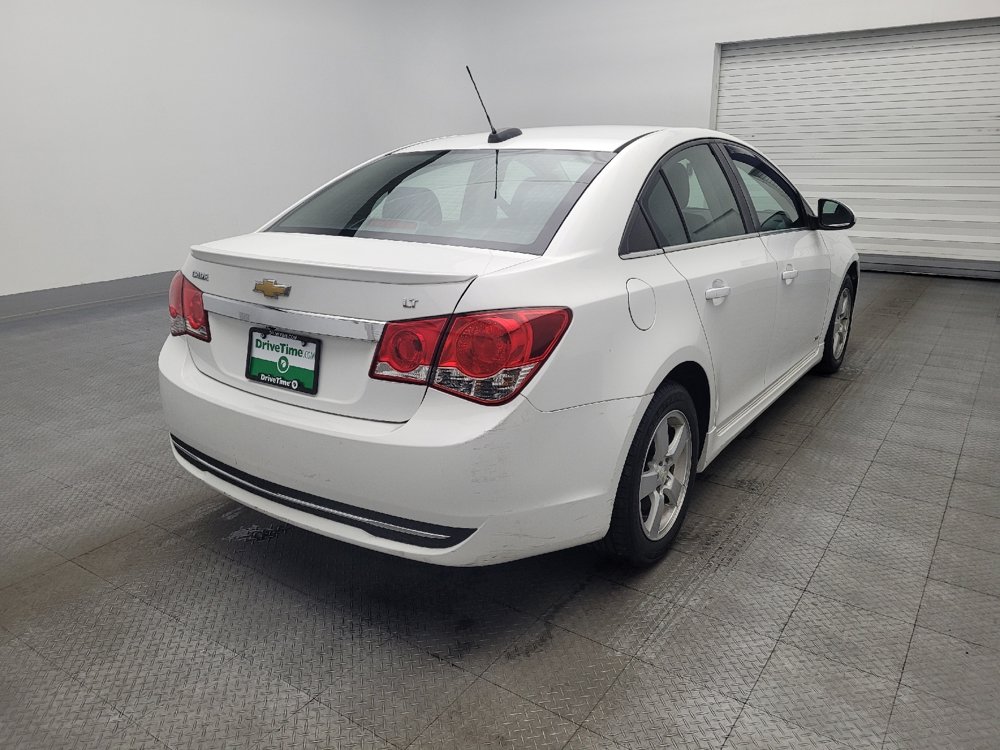 Used 2016 Chevrolet Cruze LT w/ Sun And Sound Package FWD image 9