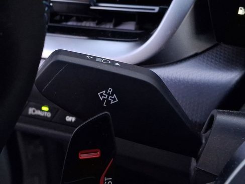 Used 2025 BMW X2 M35i image 23