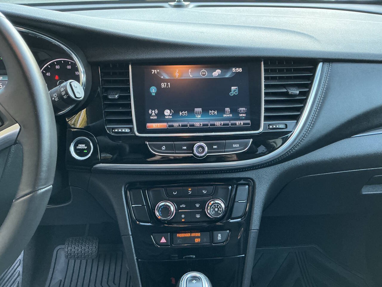 Used 2018 Buick Encore Preferred FWD image 21