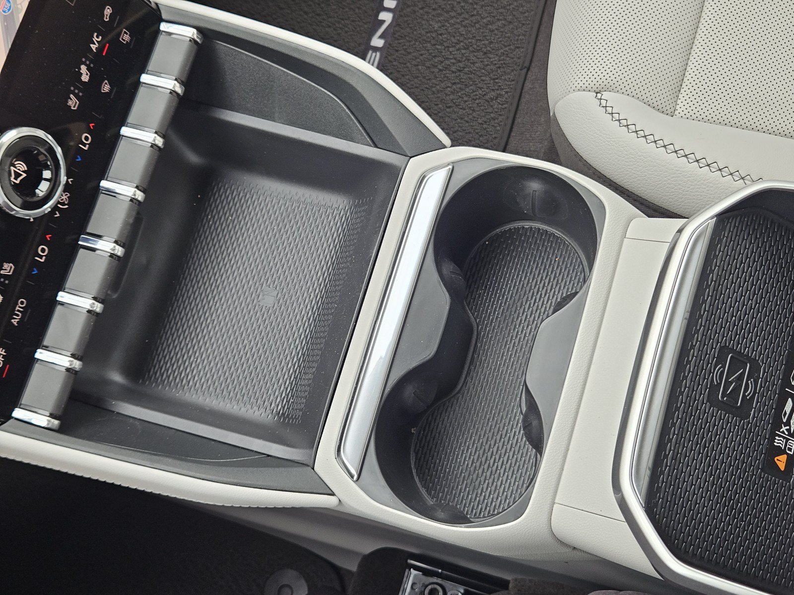 New 2027 GMC Terrain Denali AWD/4WD image 16