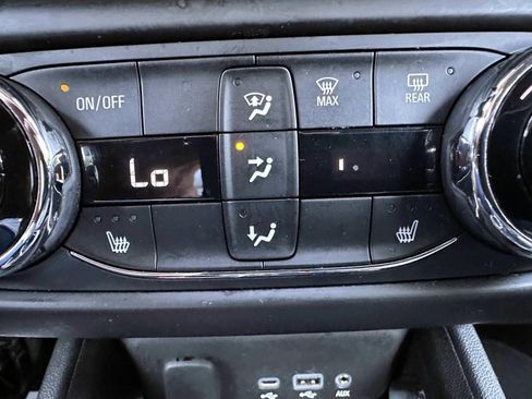 Used 2023 Chevrolet TrailBlazer ACTIV w/ Convenience Package FWD image 23