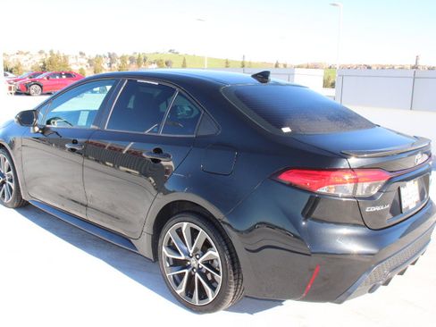 Certified 2021 Toyota Corolla XSE image 5