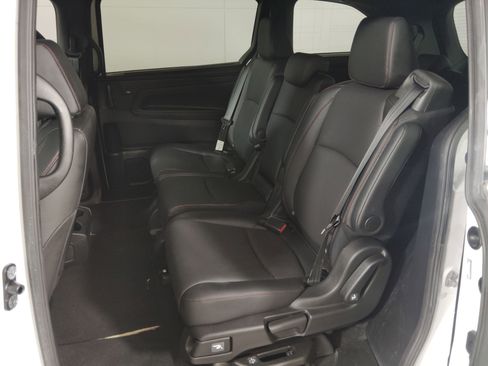 Certified 2024 Honda Odyssey Sport image 14