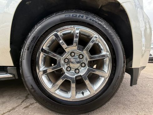 Used 2015 GMC Yukon Denali w/ Touring Package AWD/4WD image 29