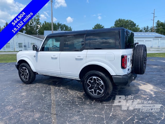 Used 2025 Ford Bronco Outer Banks AWD/4WD image 5