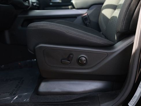 New 2026 RAM 1500 Big Horn AWD/4WD image 14