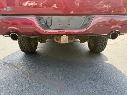 Used 2018 RAM 1500 Express AWD/4WD image 39