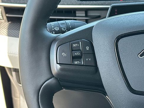 Certified 2025 Ford Mustang Mach-E Premium image 28