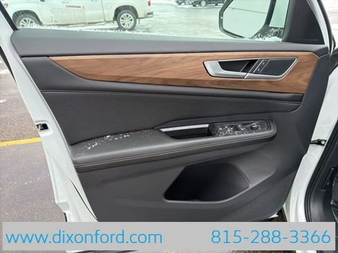 New 2026 Volkswagen Atlas SE image 23