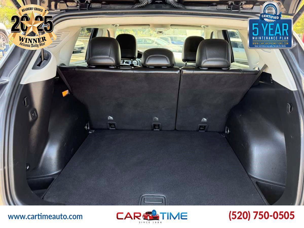 Used 2018 Jeep Compass Limited w/ Navigation Group FWD image 22