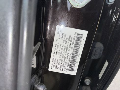 Used 2017 Acura TLX V6 image 37