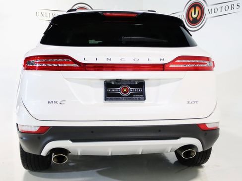 Used 2017 Lincoln MKC Select w/ Lincoln MKC Climate Package image 26