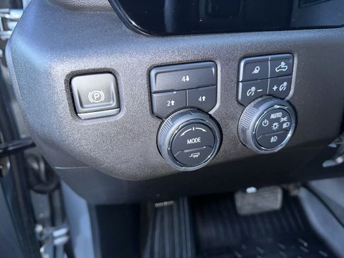 Used 2025 Chevrolet Silverado 2500 LT w/ Trail Boss Package image 26