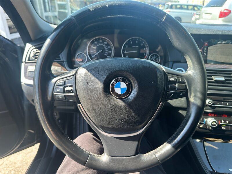 Used 2015 BMW 528i xDrive Sedan AWD/4WD image 20