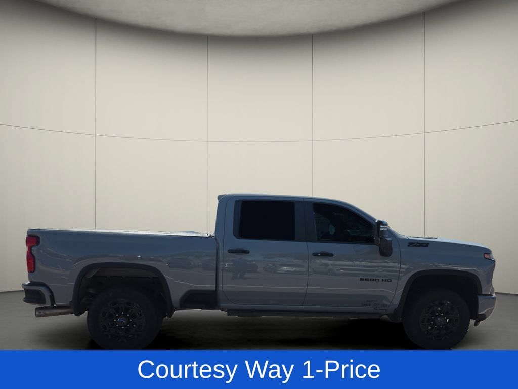 Used 2024 Chevrolet Silverado 2500 LT w/ Z71 Sport Edition AWD/4WD image 11