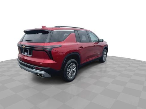 Certified 2024 Chevrolet Traverse LT image 9