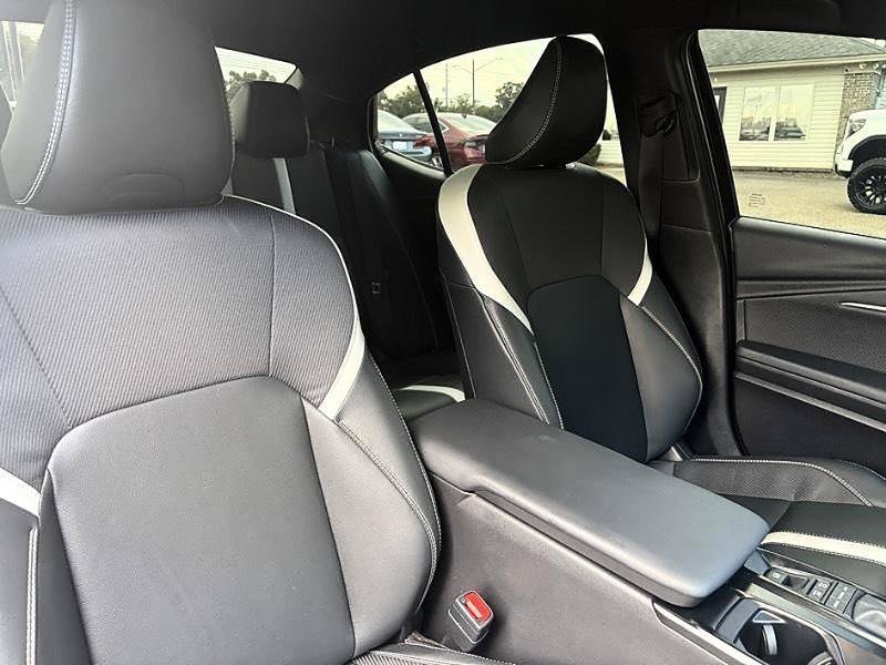Used 2026 Toyota Camry SE FWD image 16