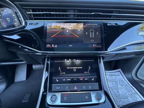 Used 2025 Audi Q7 3.0T Premium Plus image 38